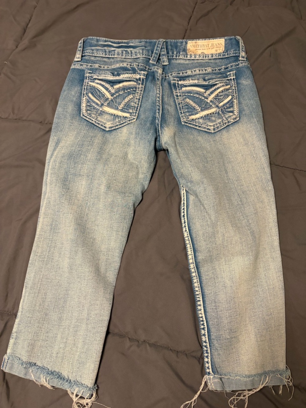 Amethyst Jeans Capris - Picture 9 of 11
